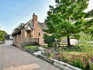 129 E Washington Street, Villa Park, IL 60181
