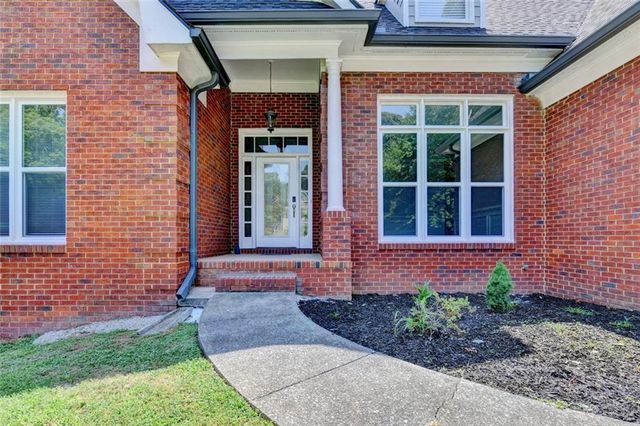 5730 Elm Tree Drive, Buford, GA 30518