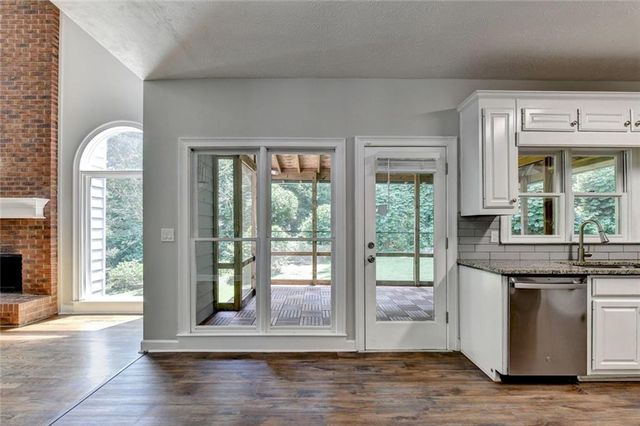5730 Elm Tree Drive, Buford, GA 30518