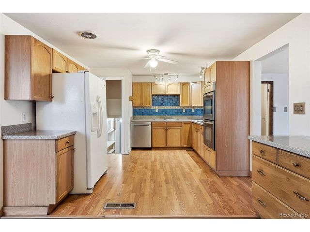 564 Vista Dr, Castle Rock, CO 80104