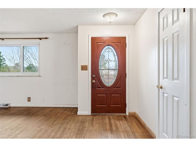 564 Vista Dr, Castle Rock, CO 80104