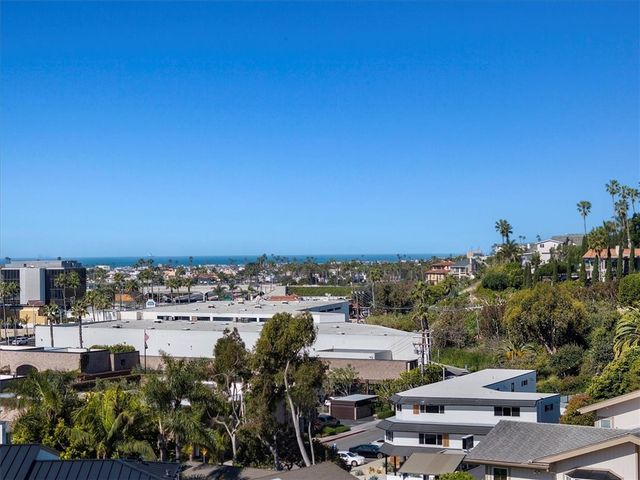 230 Ocean View Avenue, Newport Beach, CA 92663