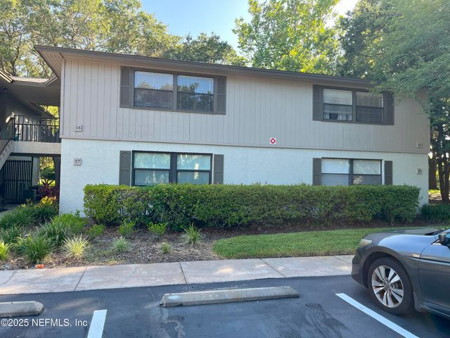 38 TARRAGONA Court, St. Augustine, FL 32086