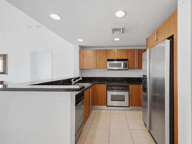 610 CLEMATIS Street 804, West Palm Beach, FL 33401