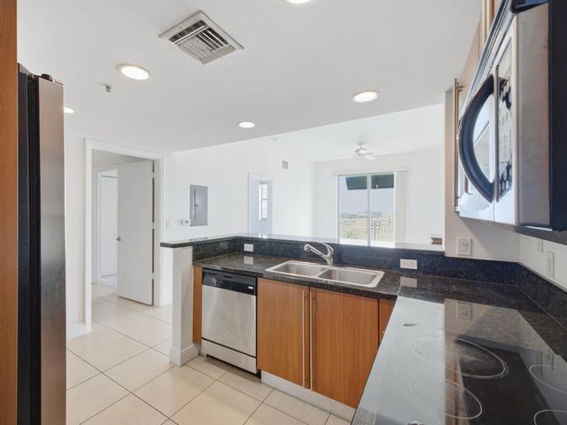 610 CLEMATIS Street 804, West Palm Beach, FL 33401