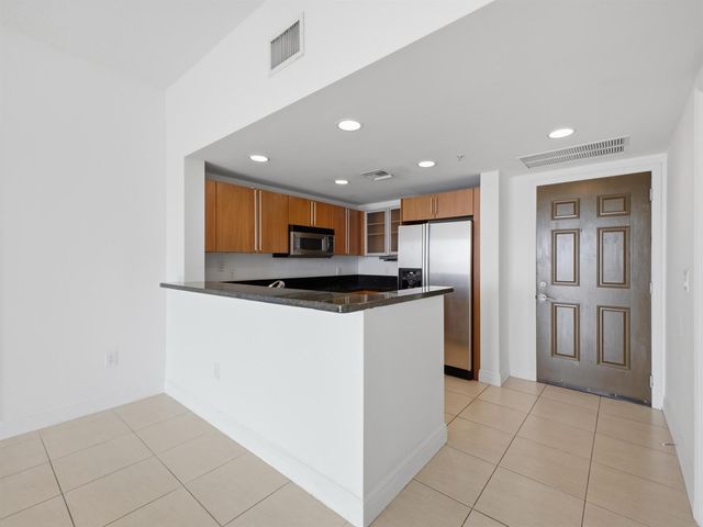610 CLEMATIS Street 804, West Palm Beach, FL 33401