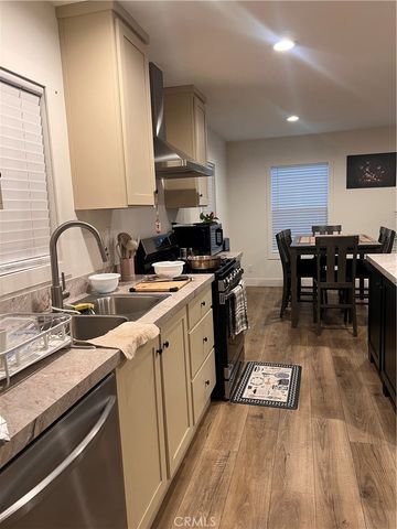 3444 W Center Street 43, Riverside, CA 92501
