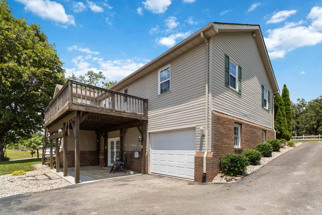 217 Old Decker Road, Bronston, KY 42518