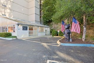 413 Baskins Creek Road, Gatlinburg, TN 37738