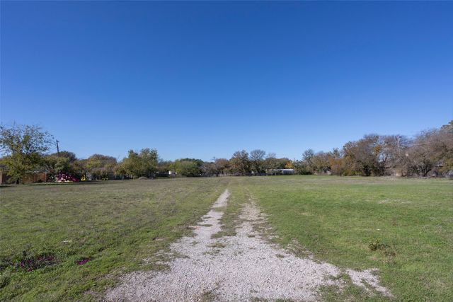 145 Feed Lot Road RD, Aledo, TX 76008