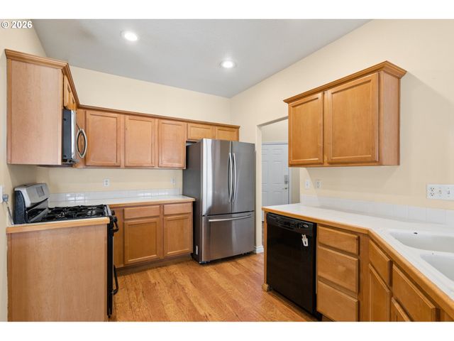 18811 Sw BONNIE MEADOW Ln, Beaverton, OR 97003