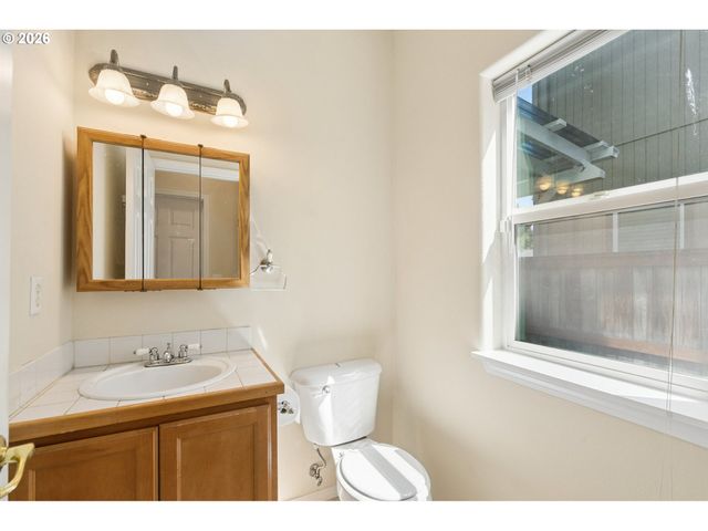 18811 Sw BONNIE MEADOW Ln, Beaverton, OR 97003
