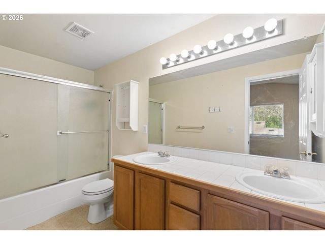 18811 Sw BONNIE MEADOW Ln, Beaverton, OR 97003