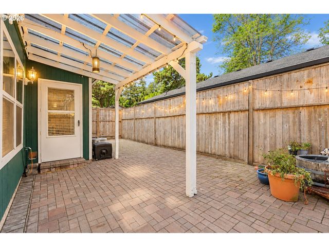 18811 Sw BONNIE MEADOW Ln, Beaverton, OR 97003