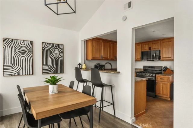 2041 Orchard Drive 17, Placentia, CA 92870