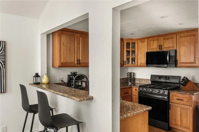 2041 Orchard Drive 17, Placentia, CA 92870