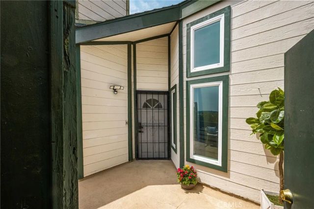 2041 Orchard Drive 17, Placentia, CA 92870
