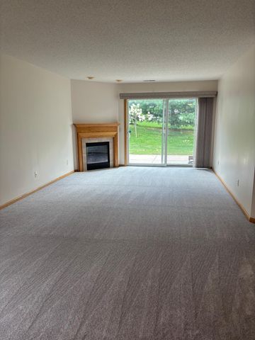 572 Williamsburg Place, New Richmond, WI 54017