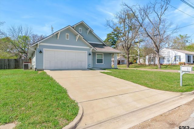 1011 Athens Street, Canton, TX 75103