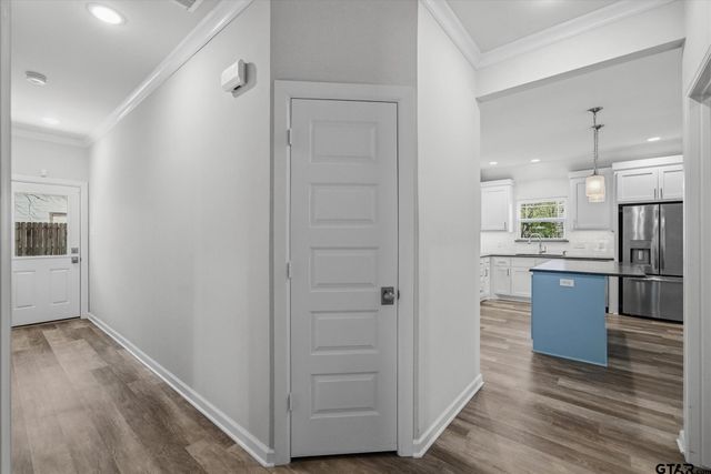 1011 Athens Street, Canton, TX 75103