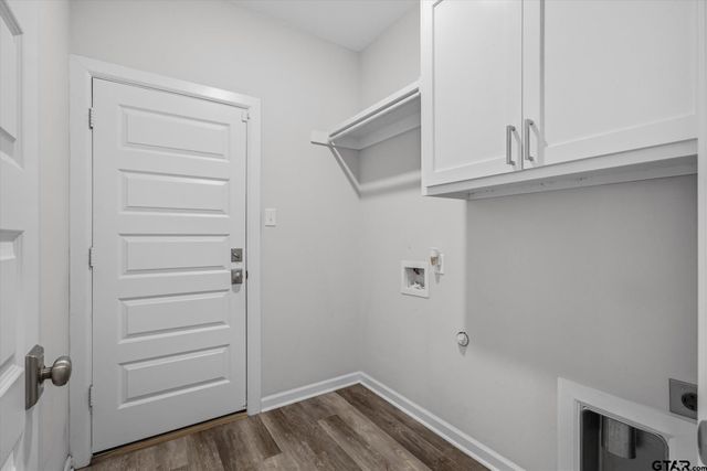 1011 Athens Street, Canton, TX 75103