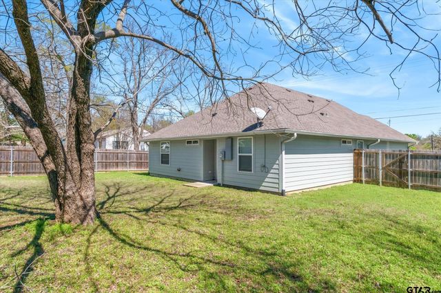 1011 Athens Street, Canton, TX 75103