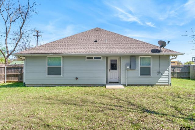1011 Athens Street, Canton, TX 75103
