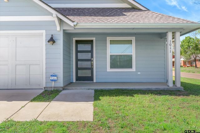 1011 Athens Street, Canton, TX 75103