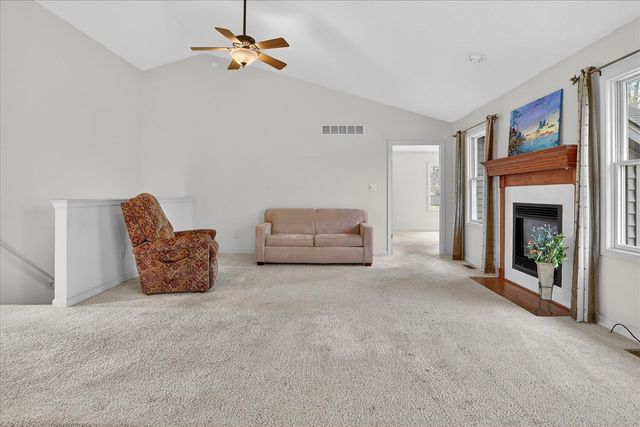 69756 Knottingham Lane, Edwardsburg, MI 49112