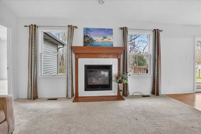 69756 Knottingham Lane, Edwardsburg, MI 49112