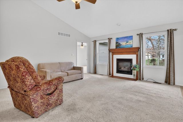 69756 Knottingham Lane, Edwardsburg, MI 49112