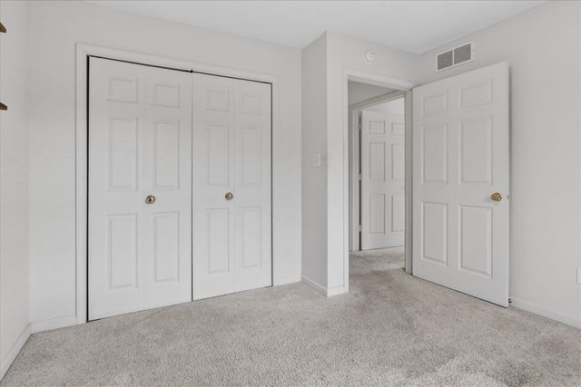 69756 Knottingham Lane, Edwardsburg, MI 49112