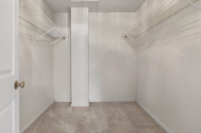 69756 Knottingham Lane, Edwardsburg, MI 49112