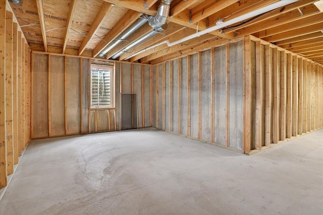 69756 Knottingham Lane, Edwardsburg, MI 49112