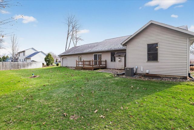 69756 Knottingham Lane, Edwardsburg, MI 49112