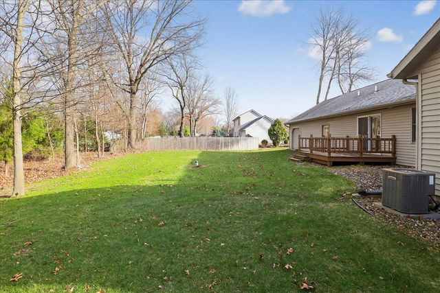 69756 Knottingham Lane, Edwardsburg, MI 49112