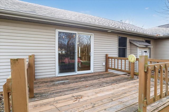 69756 Knottingham Lane, Edwardsburg, MI 49112