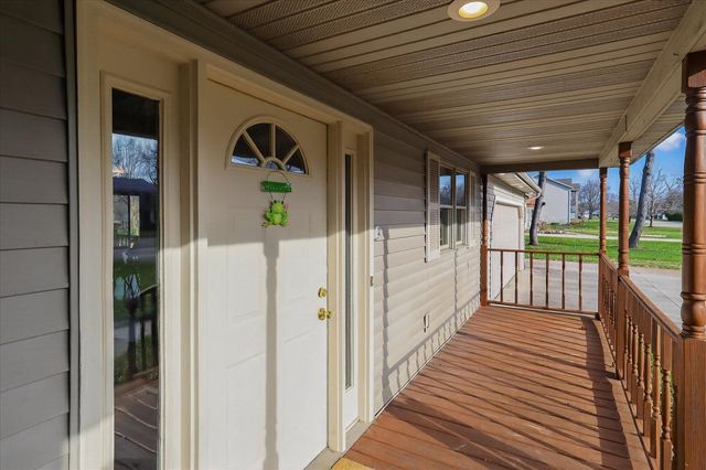 69756 Knottingham Lane, Edwardsburg, MI 49112