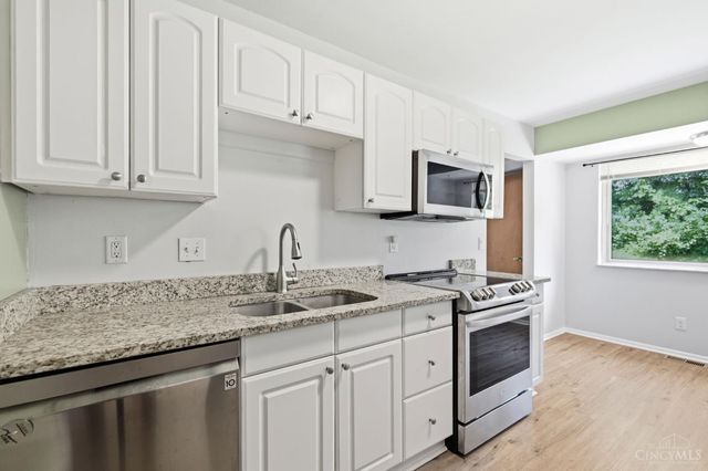 4354 Cloverhill Terrace, Delhi Twp, OH 45238