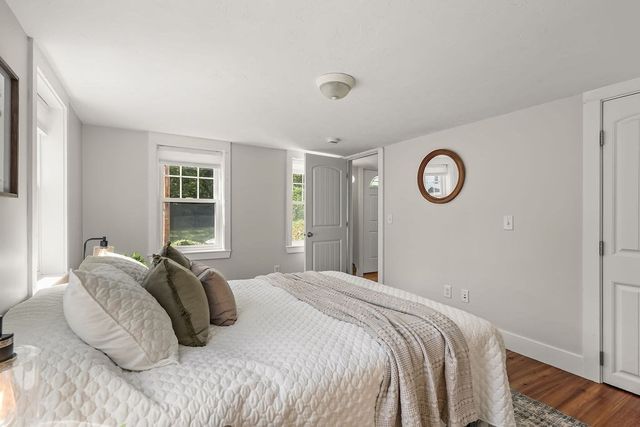 44 Exchange St, Holliston, MA 01746