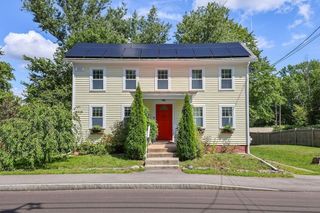 44 Exchange St, Holliston, MA 01746