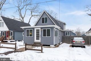 375 E BARNEGAT AVE, Bayville, NJ 08721