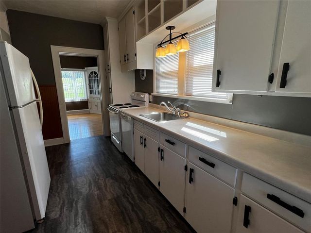 808 Dodge Street, Eau Claire, WI 54701