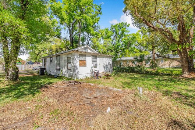 2007 W 61ST STREET, Tampa, FL 33619