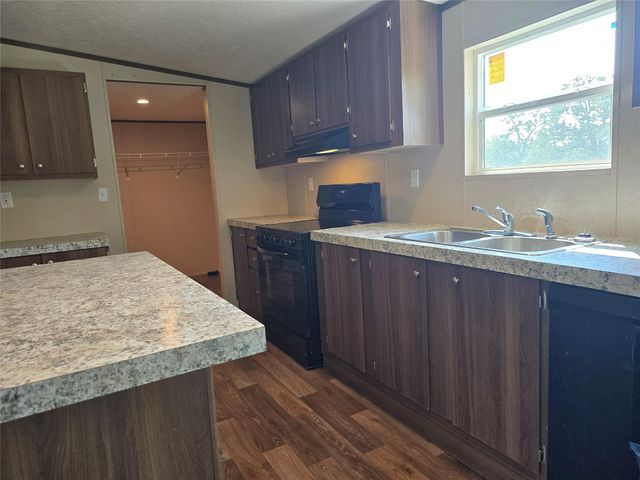 194 Williams LN A, Cedar Creek, TX 78612
