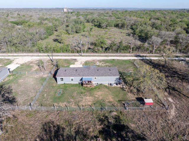194 Williams LN A, Cedar Creek, TX 78612