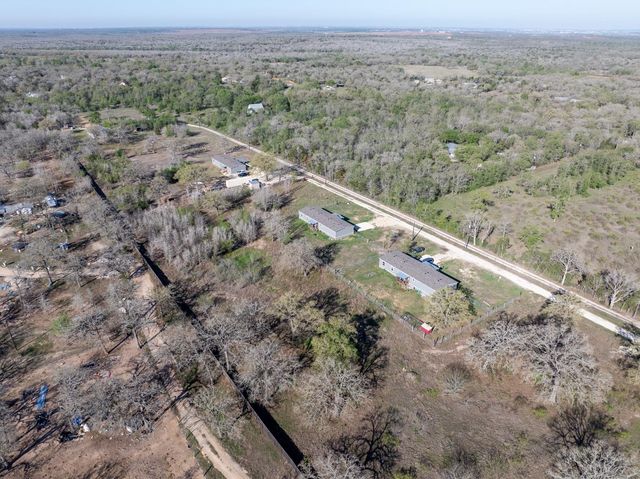 194 Williams LN A, Cedar Creek, TX 78612