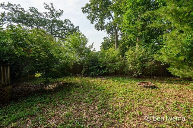 4623 Grantwood Avenue, Kentwood, MI 49508