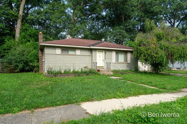 4623 Grantwood Avenue, Kentwood, MI 49508