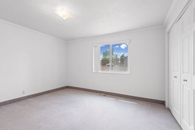 5907 S BRASS DR, Salt Lake City, UT 84118